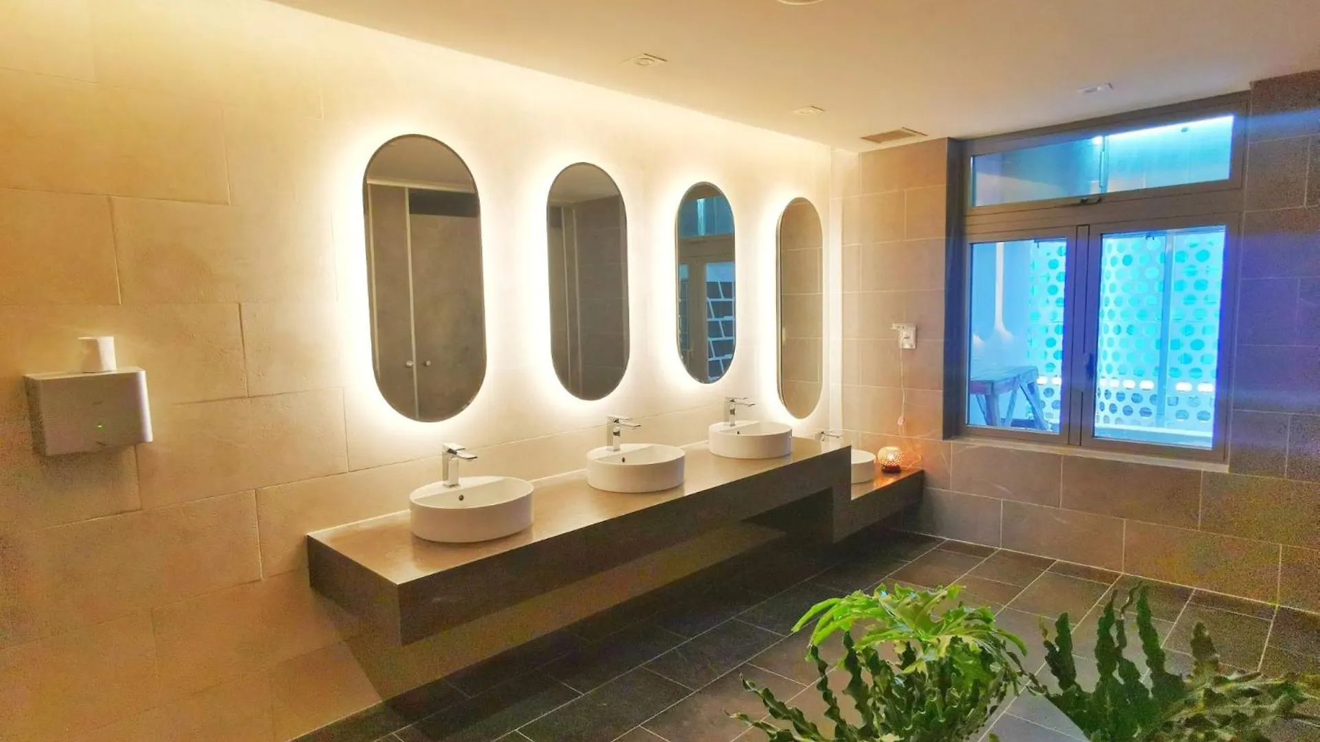 The Song Apartment Vung Tau 4*,